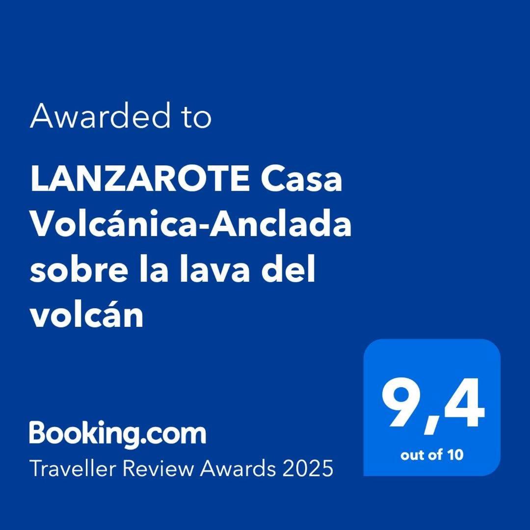 Lanzarote Casa Volcanica-Anclada Sobre La Lava Del Volcan Montana Blanca エクステリア 写真
